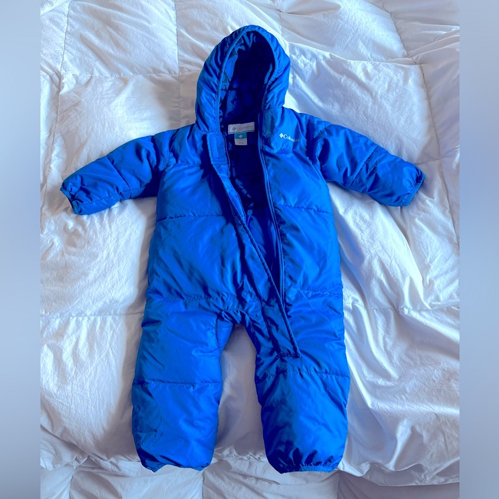 Columbia Snowsuit 12-18 months.